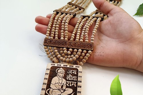 Every devotee has a few questions in his mind about Tulsi Mala.