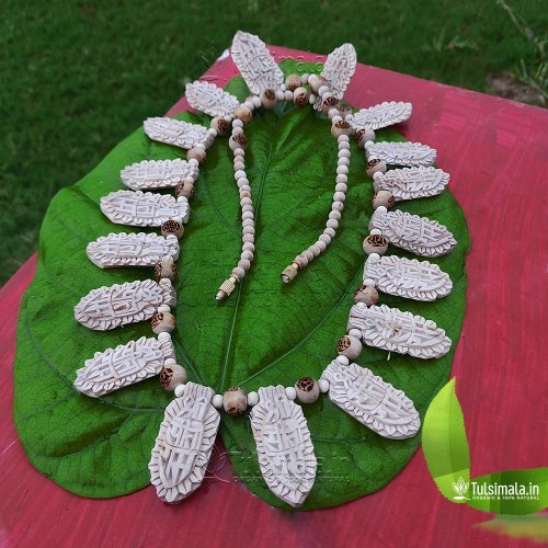 Shri Sitaram Original Tulsi Big Leaf Locket Mala for ISKCON Devotees, Actula Mala Photo Shown Mala full Length 32 Inches