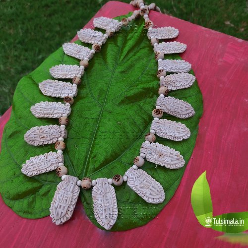 Shri Sitaram Original Tulsi Big Leaf Locket Mala for ISKCON Devotees, Actula Mala Photo Shown Mala full Length 32 Inches